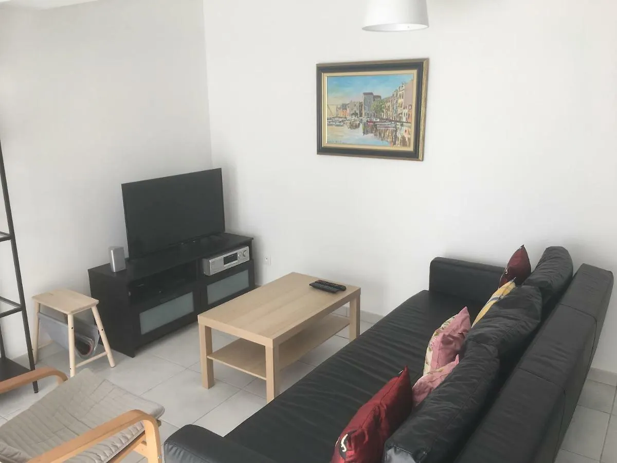 Gites Velaux Ecureuil Et Pinede Holiday home
