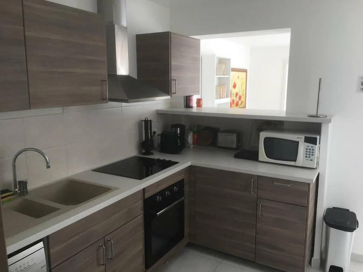 Gites Velaux Ecureuil Et Pinede Holiday home